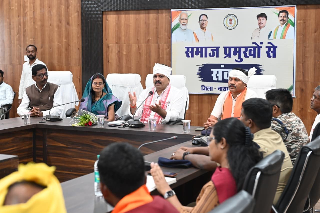 नक्सल मुक्त बस्तर के नव निर्माण में समाज निभाए अग्रणी भूमिका : उप मुख्यमंत्री श्री विजय शर्मा