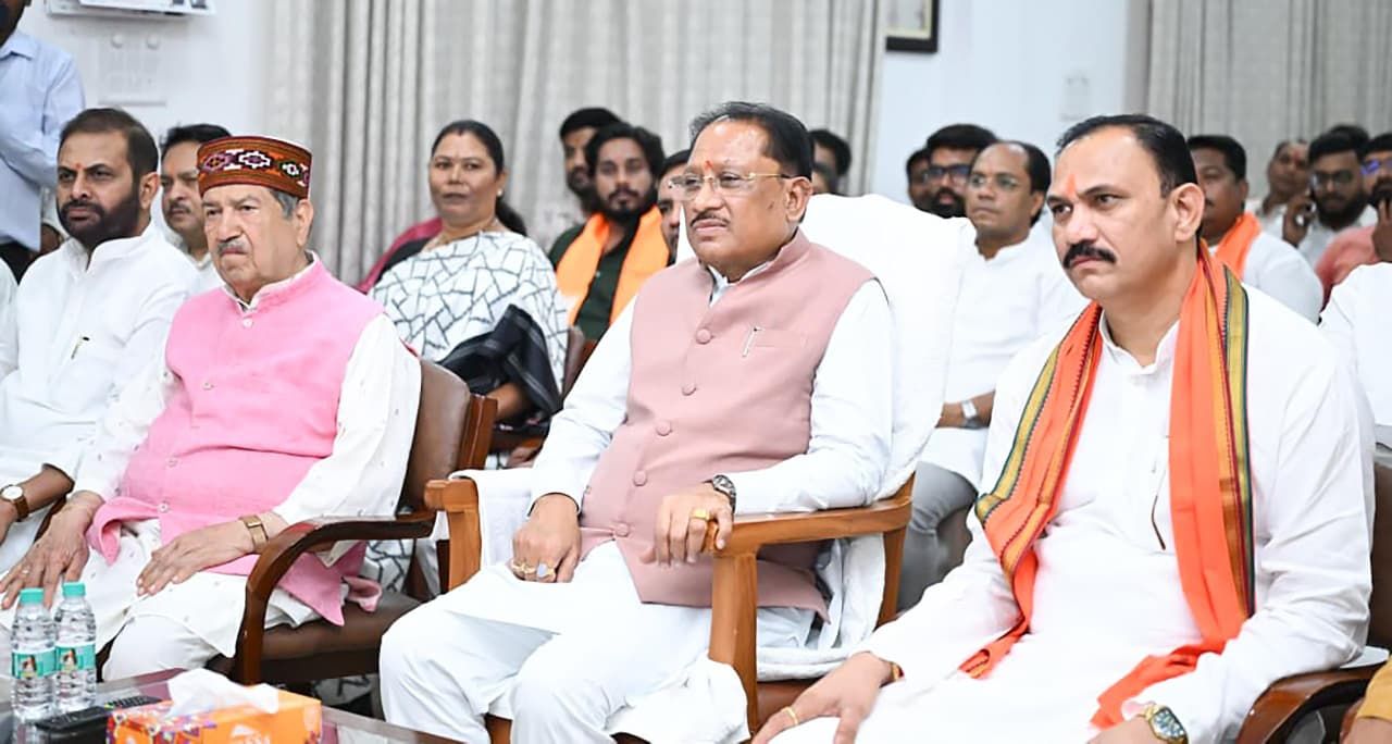  जनभागीदारी और जनप्रेरणा का सशक्त माध्यम बना 'मन की बात' : मुख्यमंत्री  विष्णु देव साय